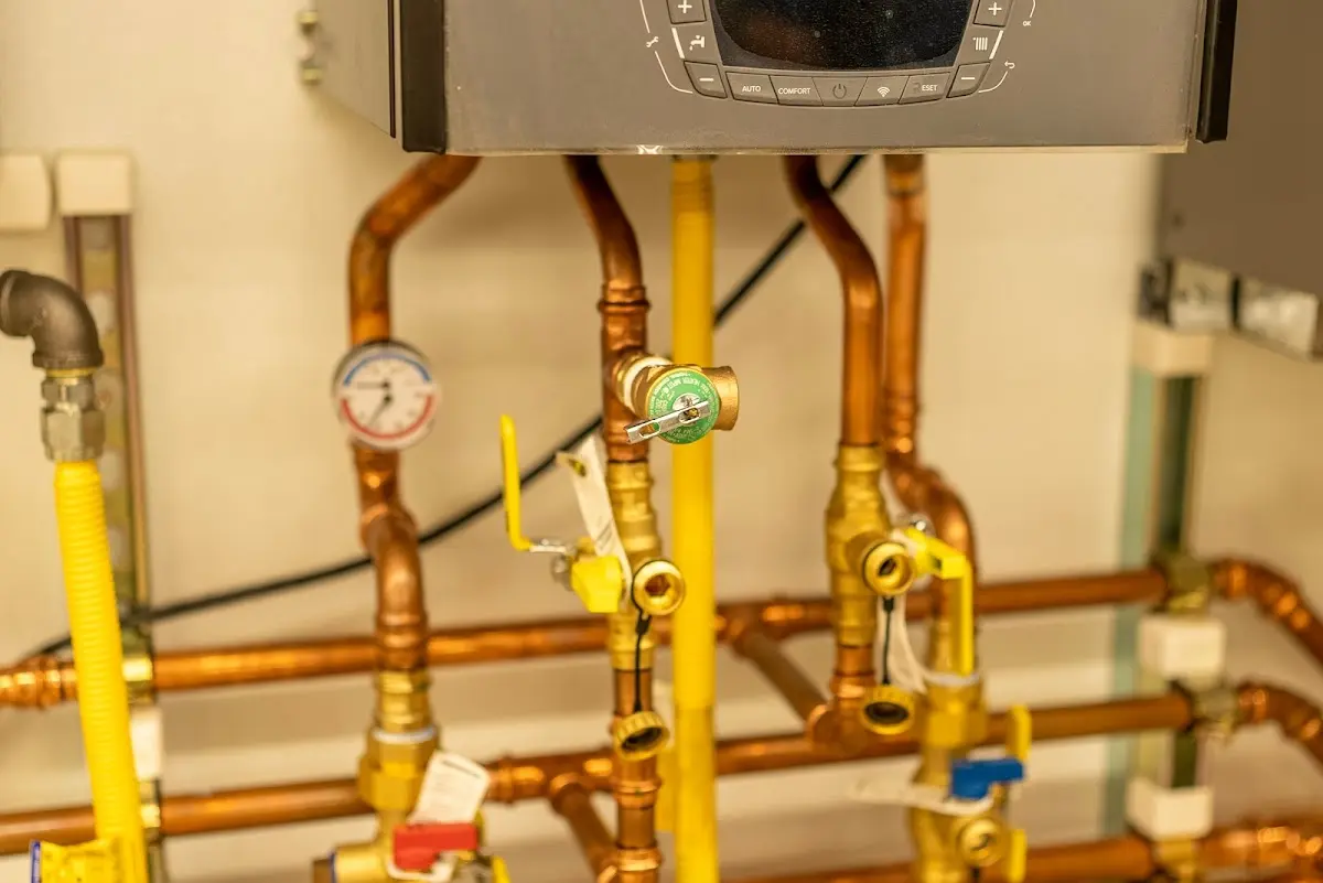 Licensed technician providing Sewer Cleanout for a homeowner in Helena Valley Northeast